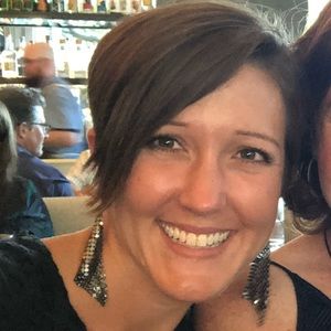 Meet your Posher, Liz